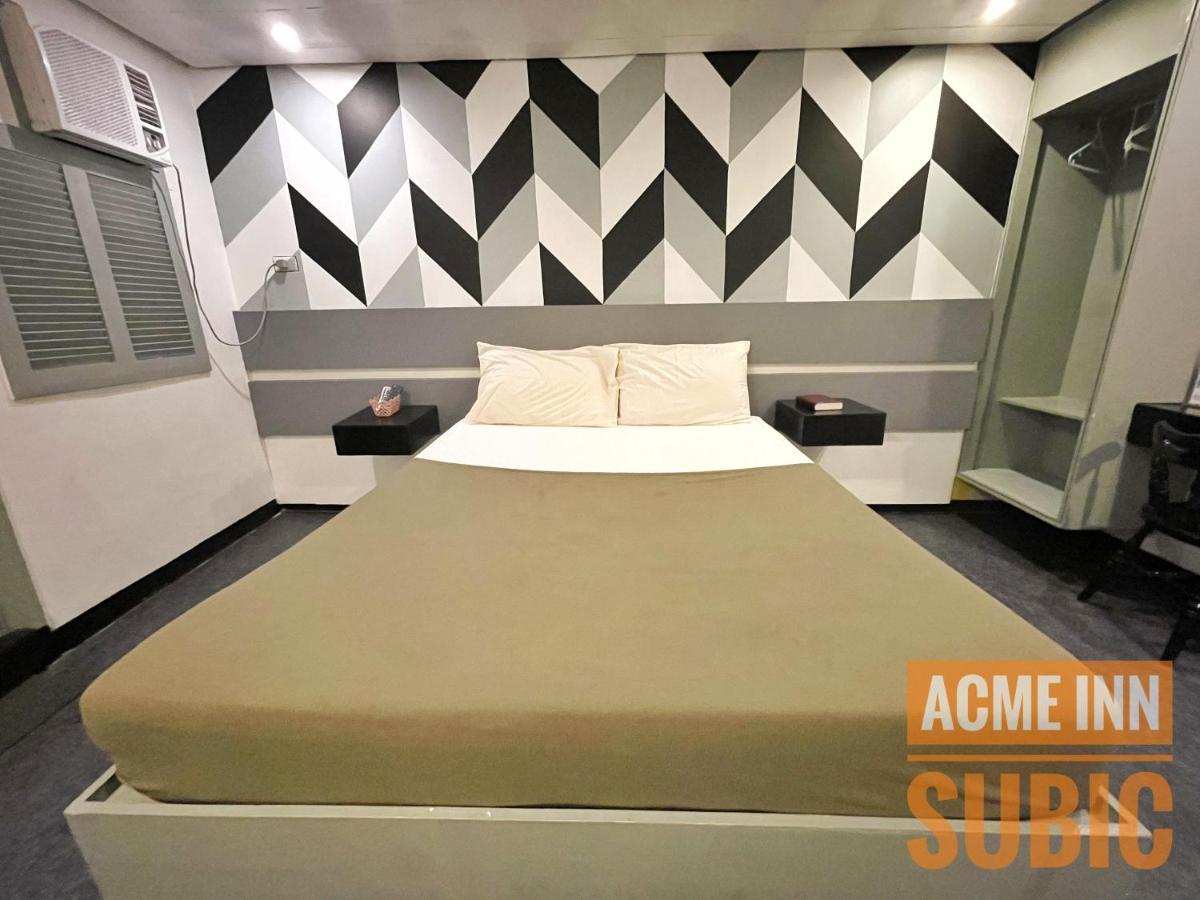 Acme Inn Subic Olongapo Exterior photo